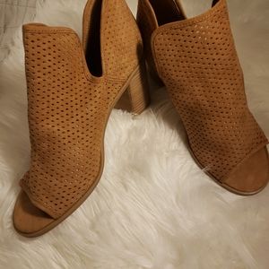 Abound Perforated Stack Heel Booties Size 8.5 New